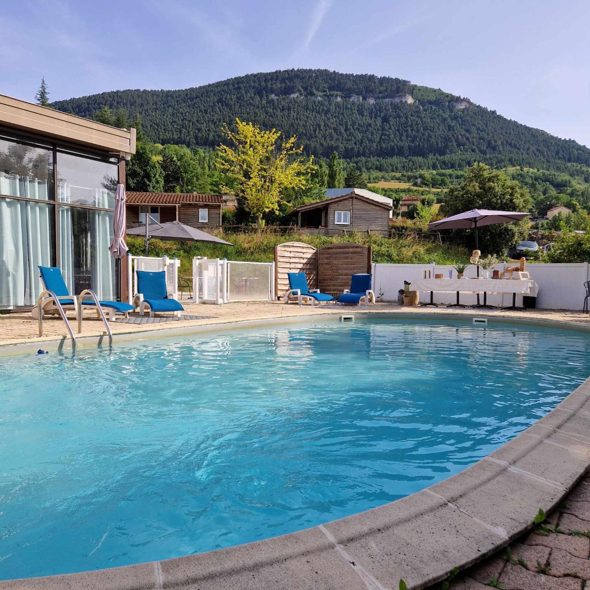 Tempo Hotel Millau Eksteriør billede