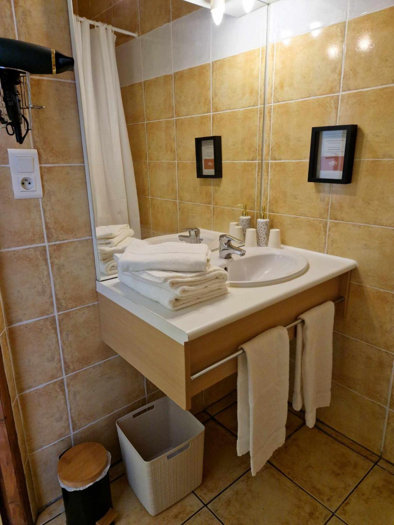 Tempo Hotel Millau Eksteriør billede